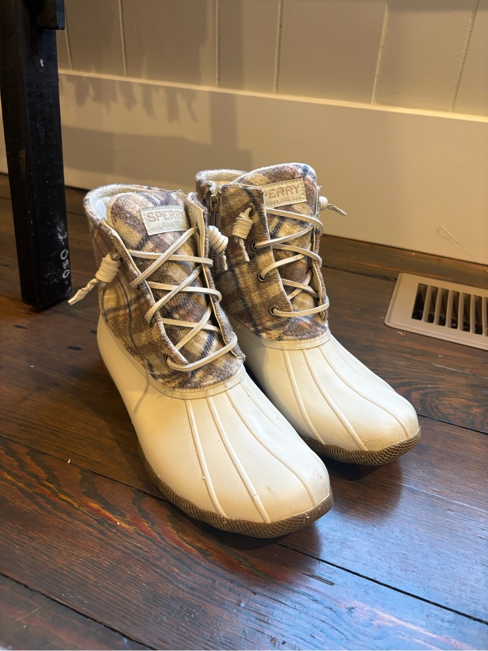 Sperry Cream Plaid Insulated Duck Boots